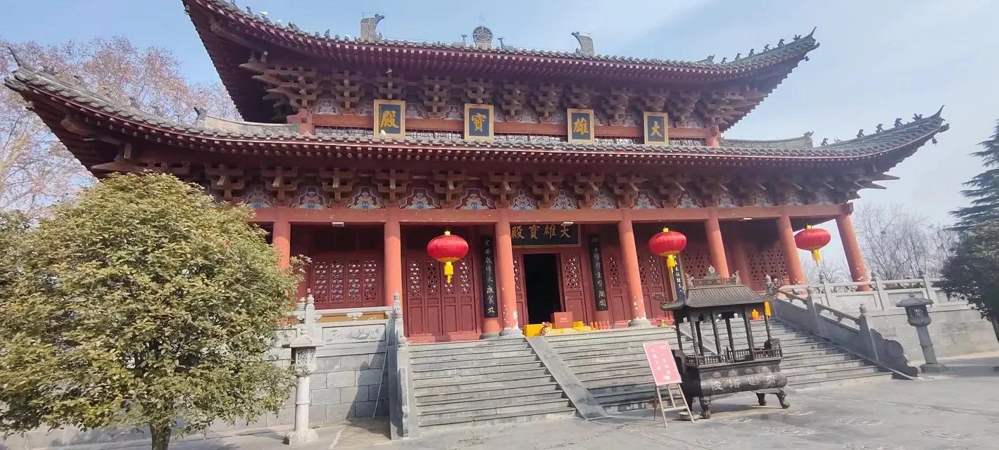 探访中原第一寺白马寺